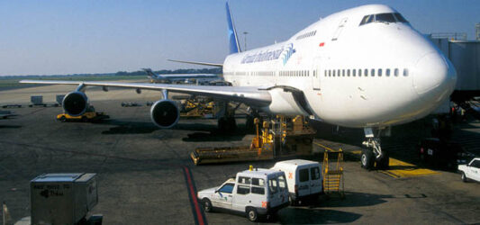 Expedisi Kiriman Barang Via Kapal Cepat