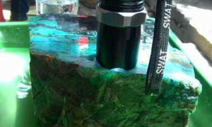 Bongkahan Batu Bacan