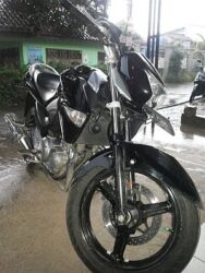 Dijual Motor Suzuki Inazuma 250cc, Hitam, Tahun 2014