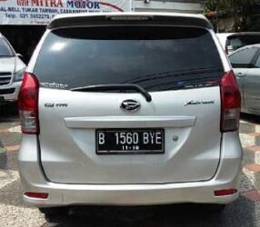 Dijual Xenia R Deluxe 2013