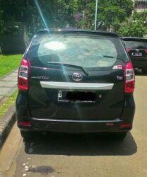 Dijual Toyota Avanza E Manual ABS  Hitam 2015