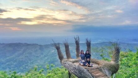 Paket Wisata Jogja Terbaru | Rental Mobil Jogja