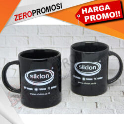 Mug Keramik Hitam Glossy Custom Logo Souvenir Premium Untuk Promosi Perusahaan