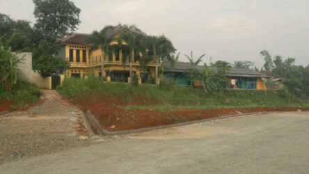 Rumah Nyaman & Strategis